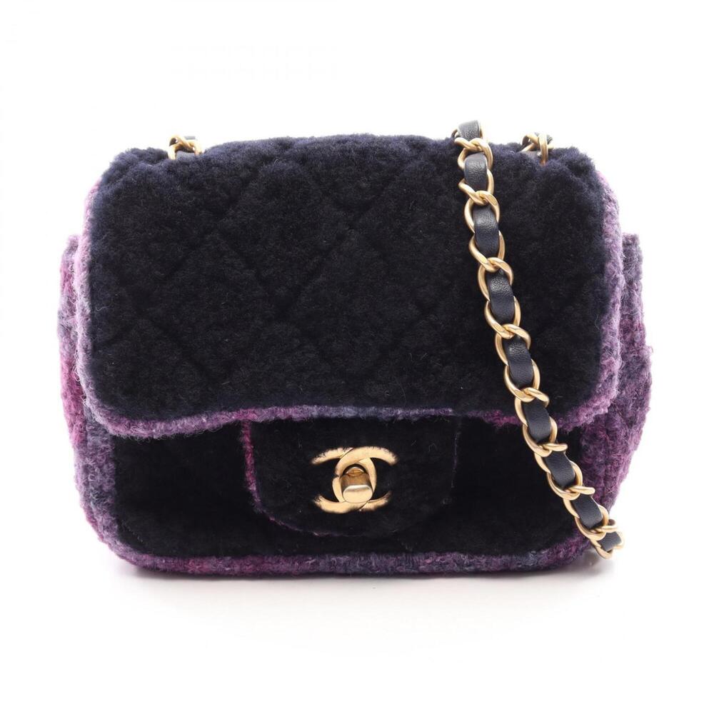 Chanel Mini Matelassé Shoulder Bag/Handbag, Fabric Boa Lining, Women's, Navy/...